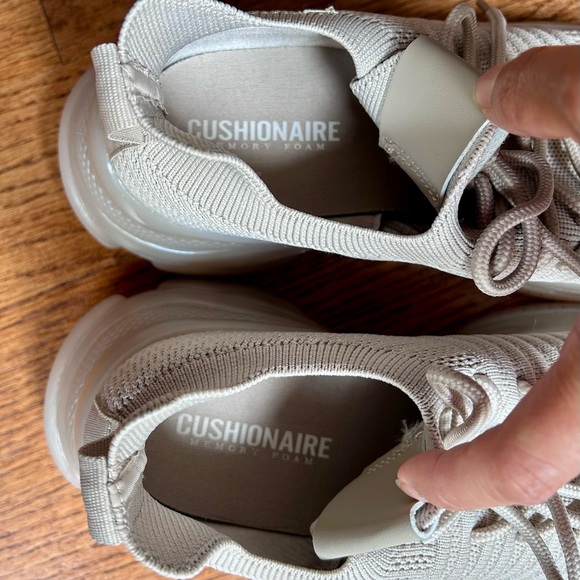 Cushionaire Uni Sneakers - Picture 6 of 6
